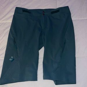 Sweet protection mtb shorts